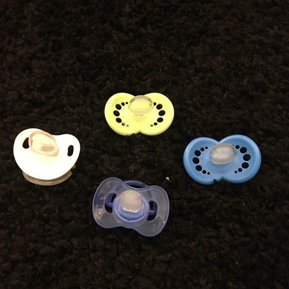 Four never used pacifiers. Boys. - Picture 2 of 2